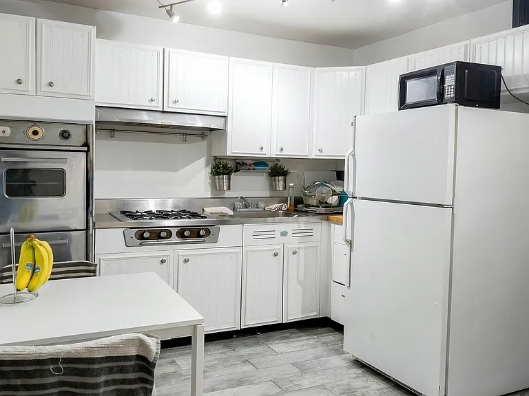 2401 H St NW #306 — Photo 6