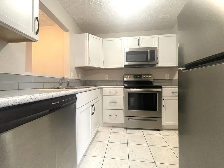 2266 Lila Way — Photo 7