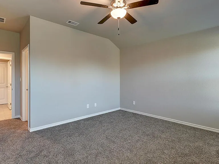 1278 Carnaby — Photo 18