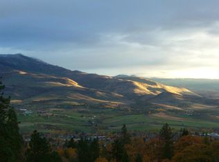 520 Terrace St, Ashland, OR 97520