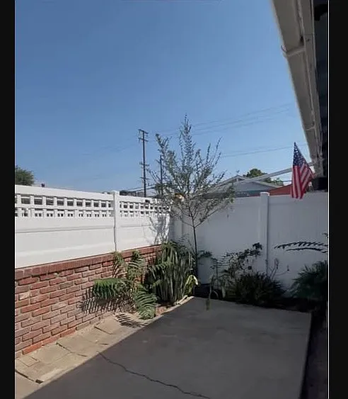 Mesa Apartments — Photo 23