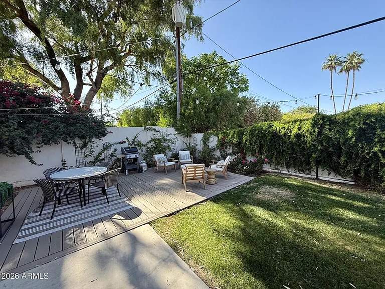 4028 E Lewis Ave — Photo 24