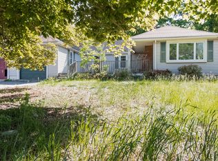 743 Hancock St, Abington, MA 02351