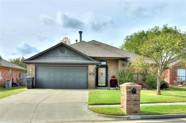 1st image of 2305 Avenel Dr