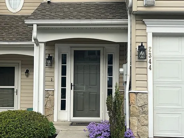 2344 Slater Hill Ln E, York, PA 17406