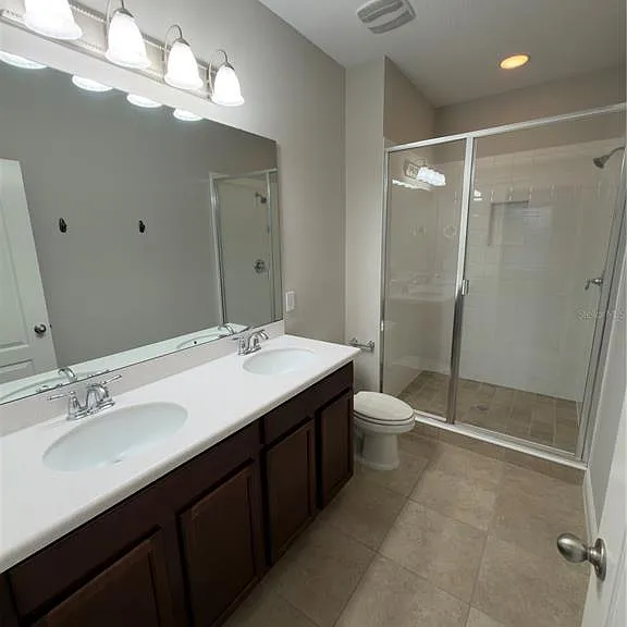 15537 Honeybell Dr — Photo 13