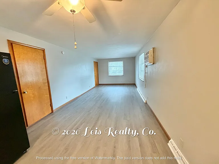 236 W 4th St #1 — Photo 5