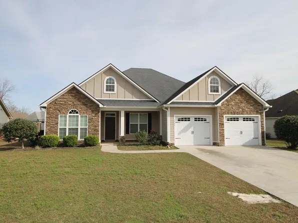 4596 Amelia Cir, Hahira, GA 31632