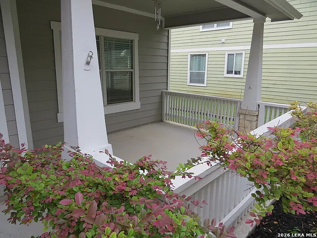 124 Brookview — Photo 3