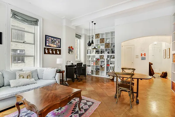 Sold by Compass | media 4