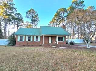 103 Capri Cir, Sylvester, GA 31791