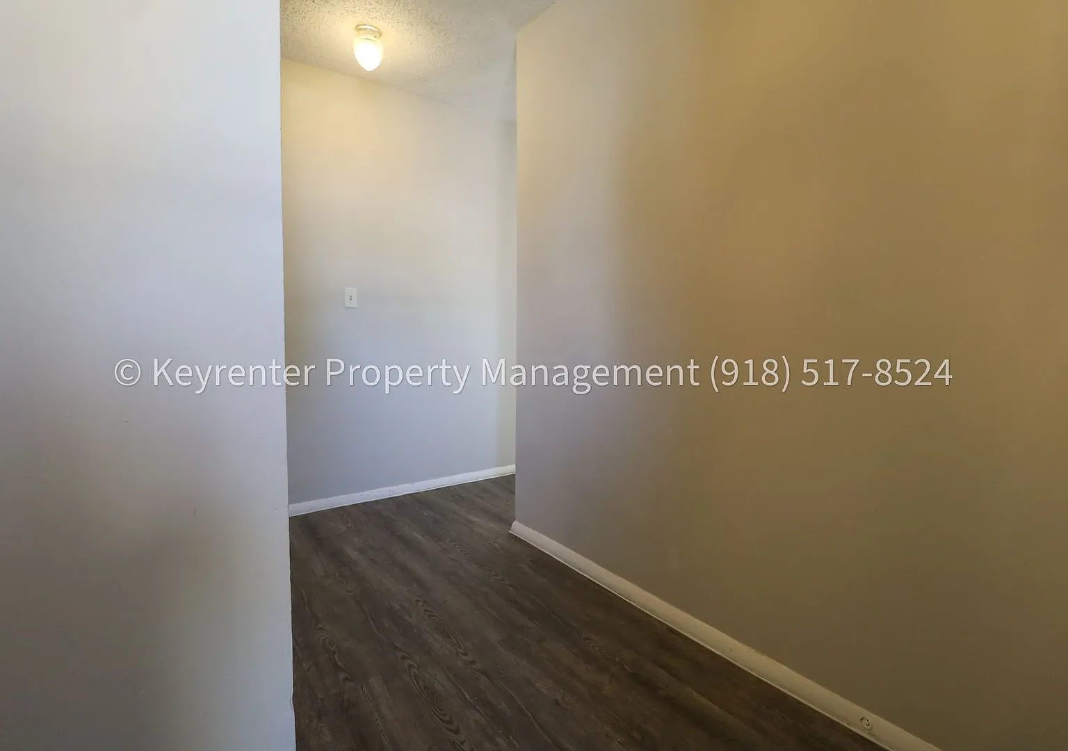 Charming 3 bedroom Condo in South Tulsa, Newly Updated! — Photo 2