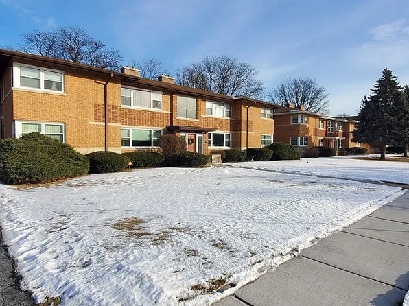 1431 Balmoral Ave APT 2S, Westchester, IL 60154