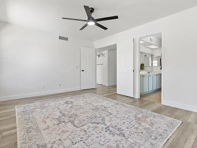 1436 E Kent Ave — Photo 18