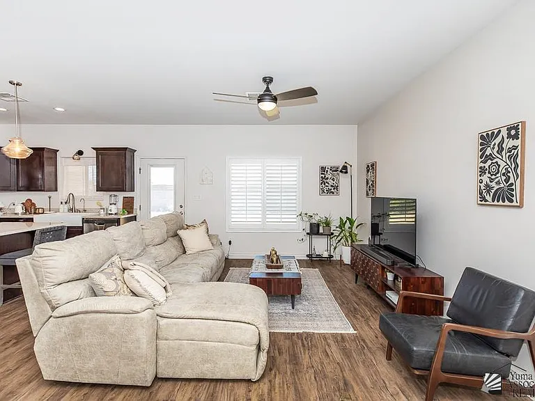 11359 S Avenida Compadres — Photo 8
