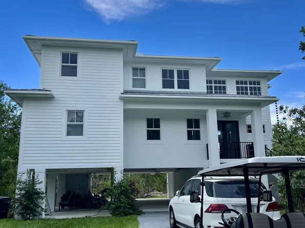 640 Coral Ln, Key Largo, FL 33037
