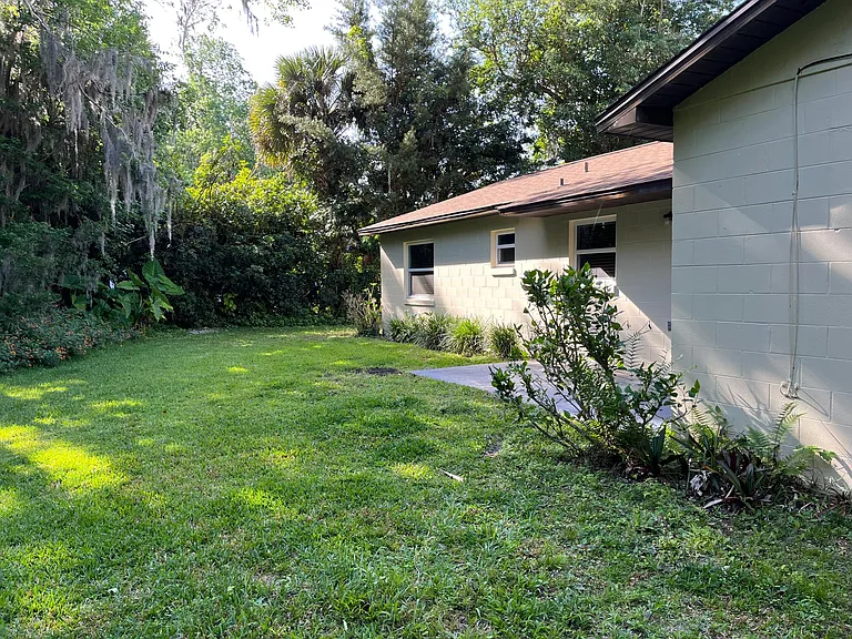 15 Laurel Oaks Cir — Photo 9