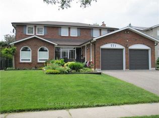 771 Damien Way #BASEMENT, Mississauga, ON L5C 3C3