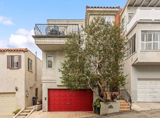 121 Marine Pl, Manhattan Beach, CA 90266