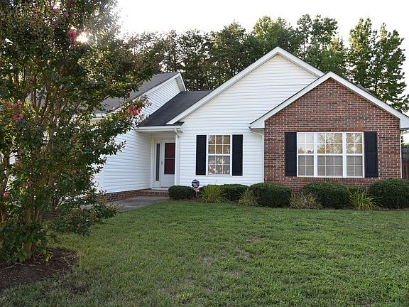 2nd image of 5711 Fountain Head Dr