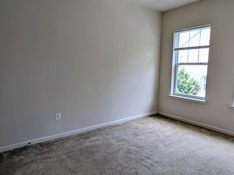 22404 Glenbow Way — Photo 20