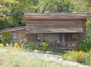 2811 W Hensonburg Rd, Bloomington, IN 47401