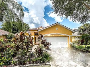 8234 Laurel Lakes Blvd, Naples, FL 34119