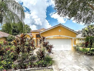 8234 Laurel Lakes Blvd, Naples, FL, 34119