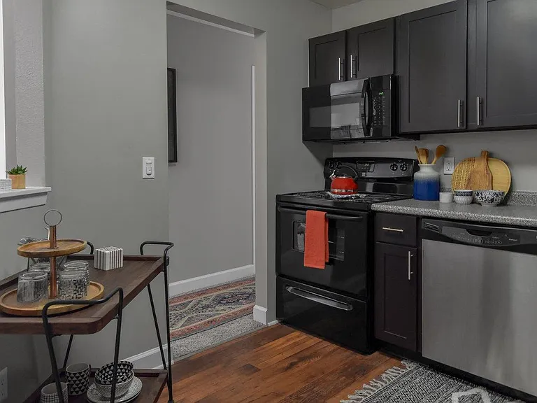 Pointe at Saint Joseph Apartment Homes — Photo 3
