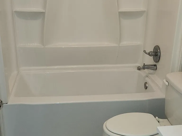 245 Reed Ave #B — Photo 11