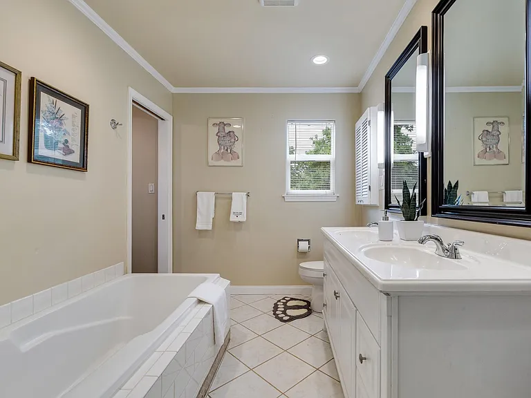 433 Ensign Ln — Photo 43