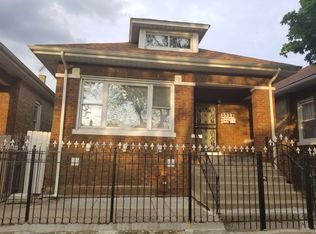 5933 S Mozart St, Chicago, IL 60629