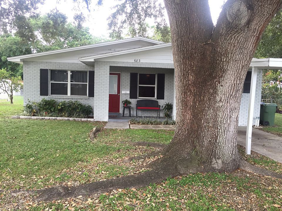 1st image of 683 Avenue L SE