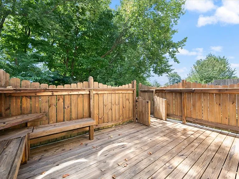 2271 Dewey Dr #J2 — Photo 7