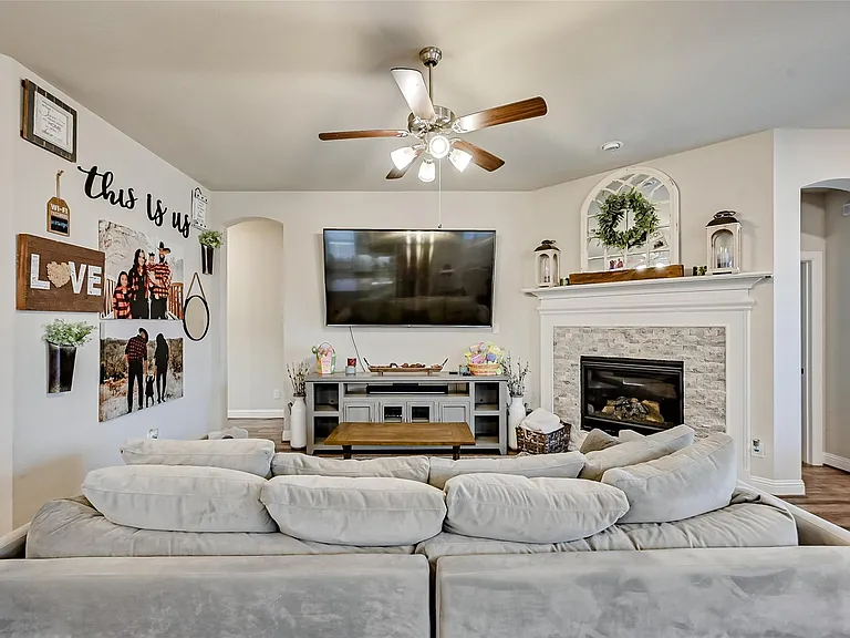 1415 White Squall Trl — Photo 16