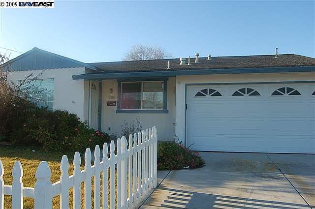 1st image of 4769 Portola Dr