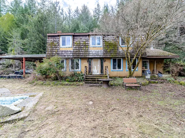 70 Cloud Forest Ln, Miranda, CA 95553