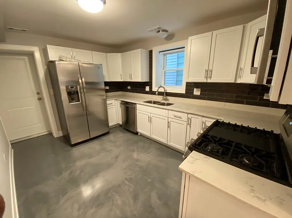 2 bed, 950 sqft, $2,000 — Photo 4