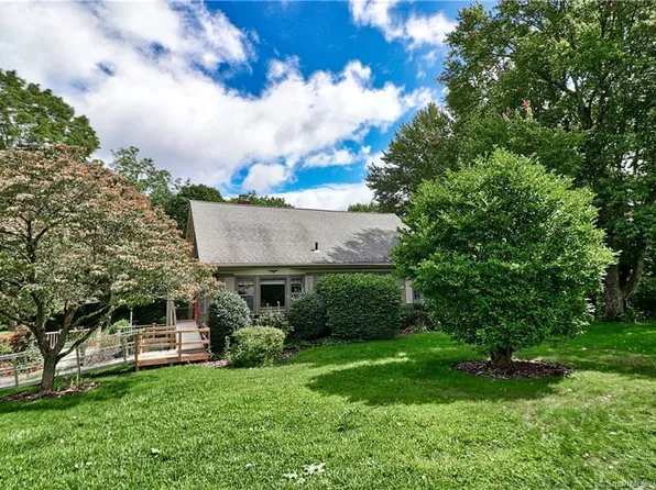 30 Summit Road, Prospect, CT 06712