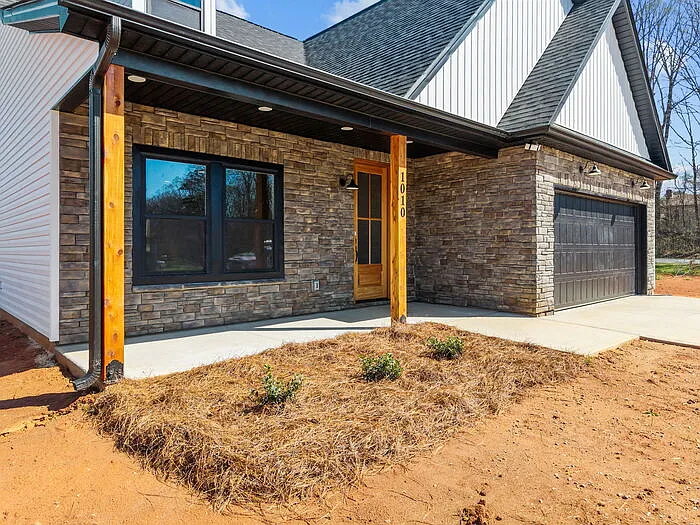 1010 Gibson Rd — Photo 46