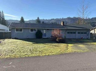 442 Cedar St, Lyons, OR 97358