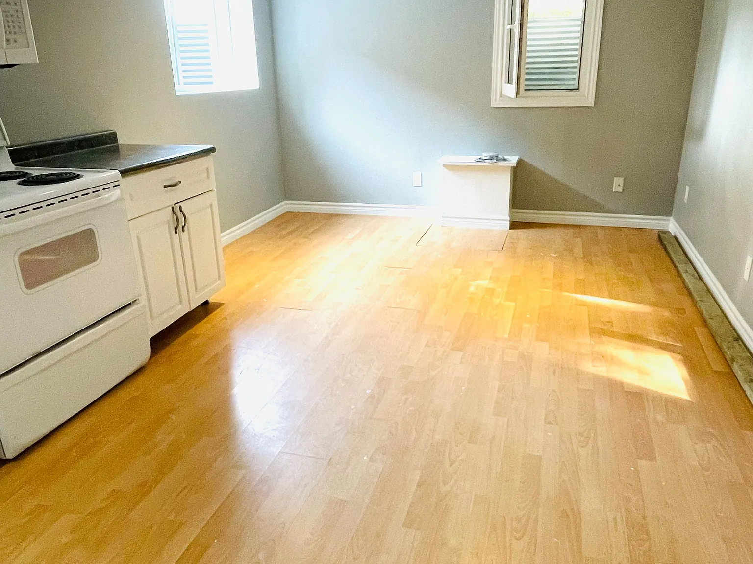 3 bed, $2,000 — Photo 3