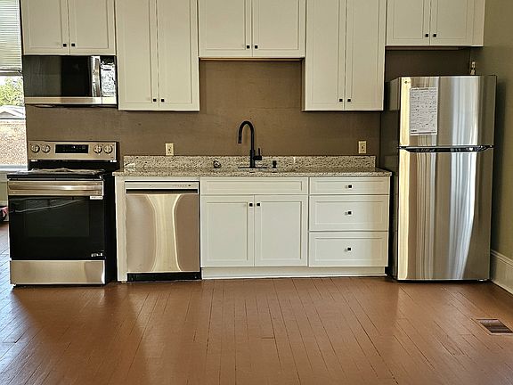 New Cabinets, Granite, and Appliances