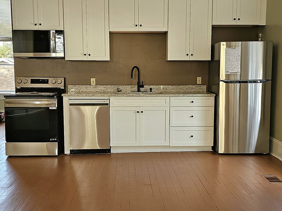 New Cabinets, Granite, and Appliances