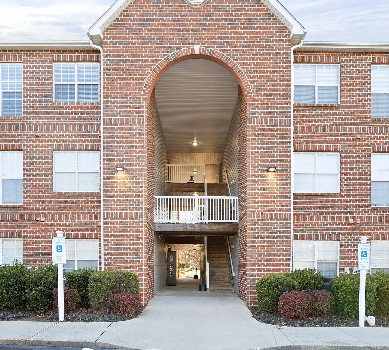 Wendover Ridge Apartments — Photo 3