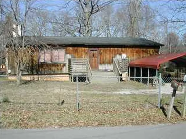 319 Farmland Dr, Rossville, GA 30741