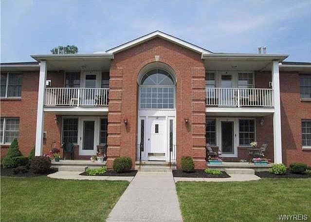 1st image of 12 Appletree Ct APT 2
