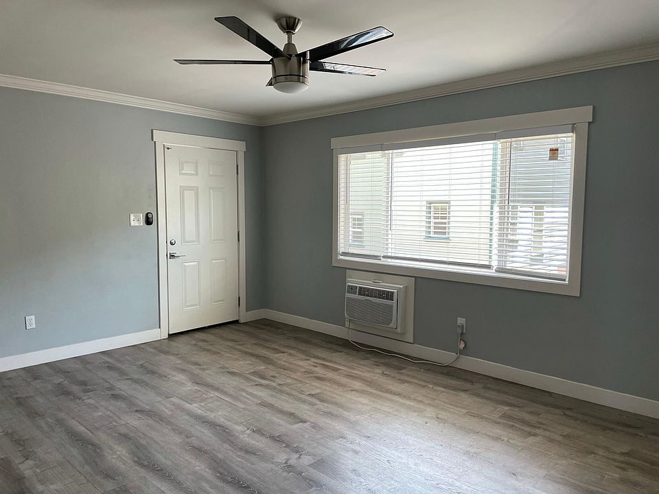 1st image of 424 Emerald Ave APT K