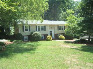 4270 Briar Creek Rd, Clemmons, NC 27012