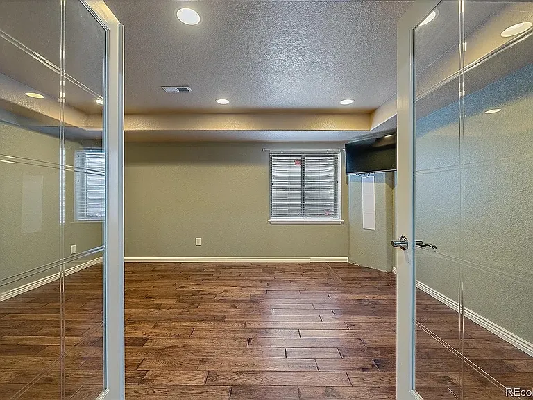 6986 Sulfur Ct — Photo 29